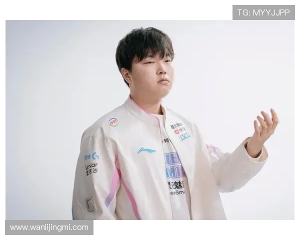 《Bin上单英雄崛起与战术解析：引领LPL赛场新风潮》