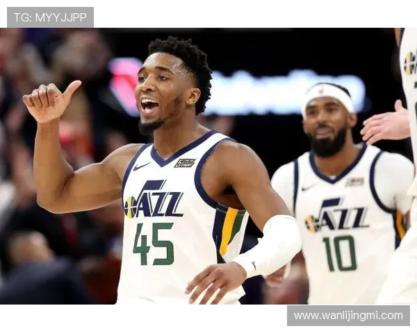 多诺万米切尔带领球队崛起展现全能球星风采与领导力